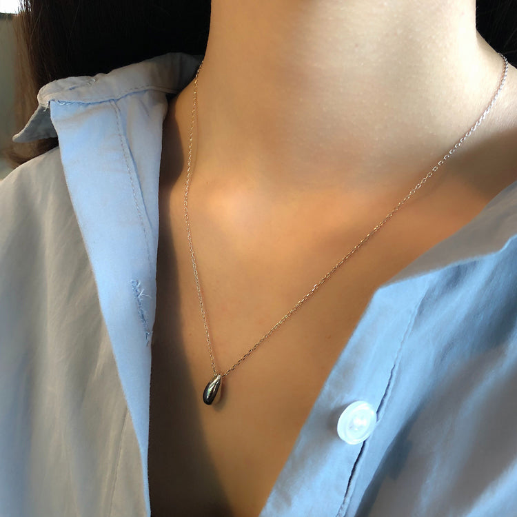 ドロップモチーフ シンプルネックレス♡ S2085