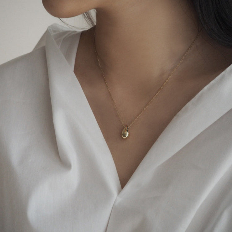 ドロップモチーフ シンプルネックレス♡ S2085