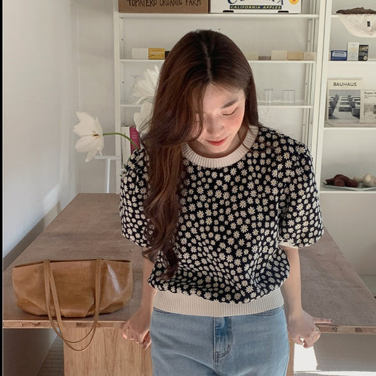 デイジーモチーフのキュートショートトップス S1560