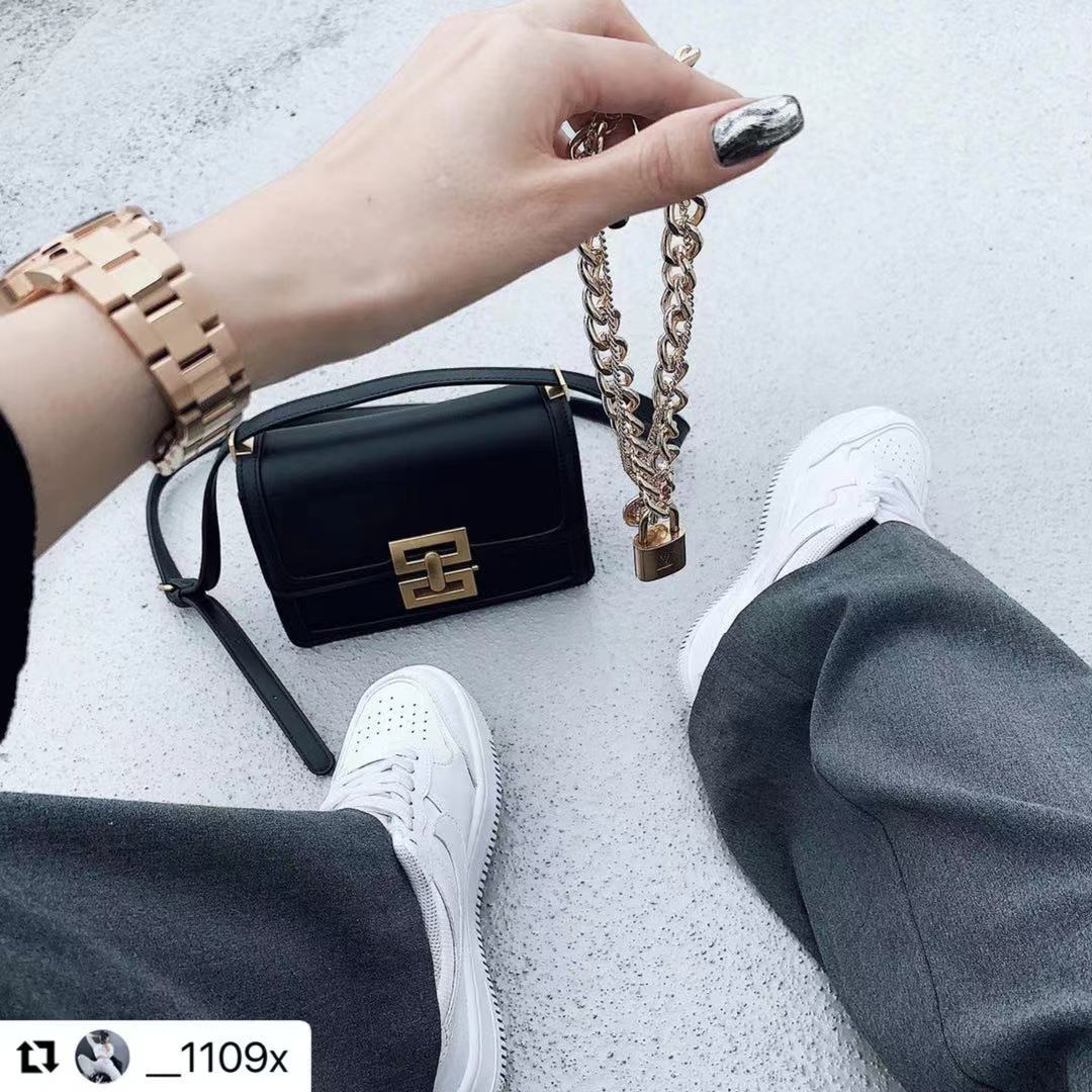 レトロなBOXショルダーバッグ♡大人可愛いデザイン S2819