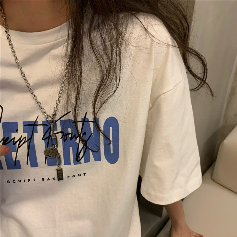 デザインロゴTシャツ カジュアルで可愛い一枚 S1533