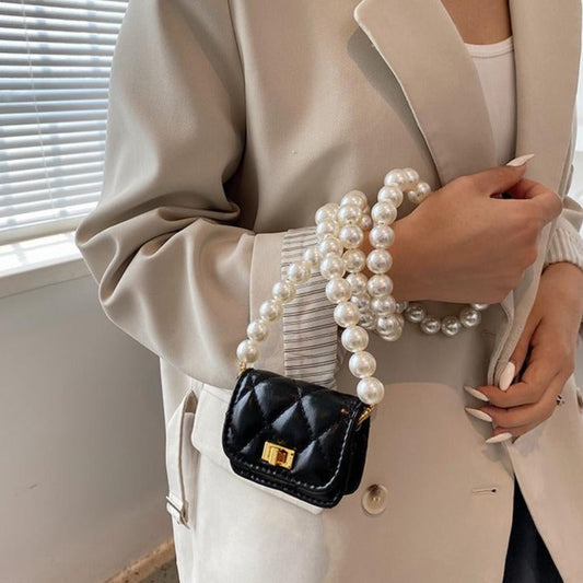 パールチェーンミニウォレット♡華やかアクセサリー感覚 S2558