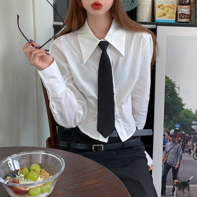 ネクタイ付きショートシャツで甘辛コーデ♪ S1956