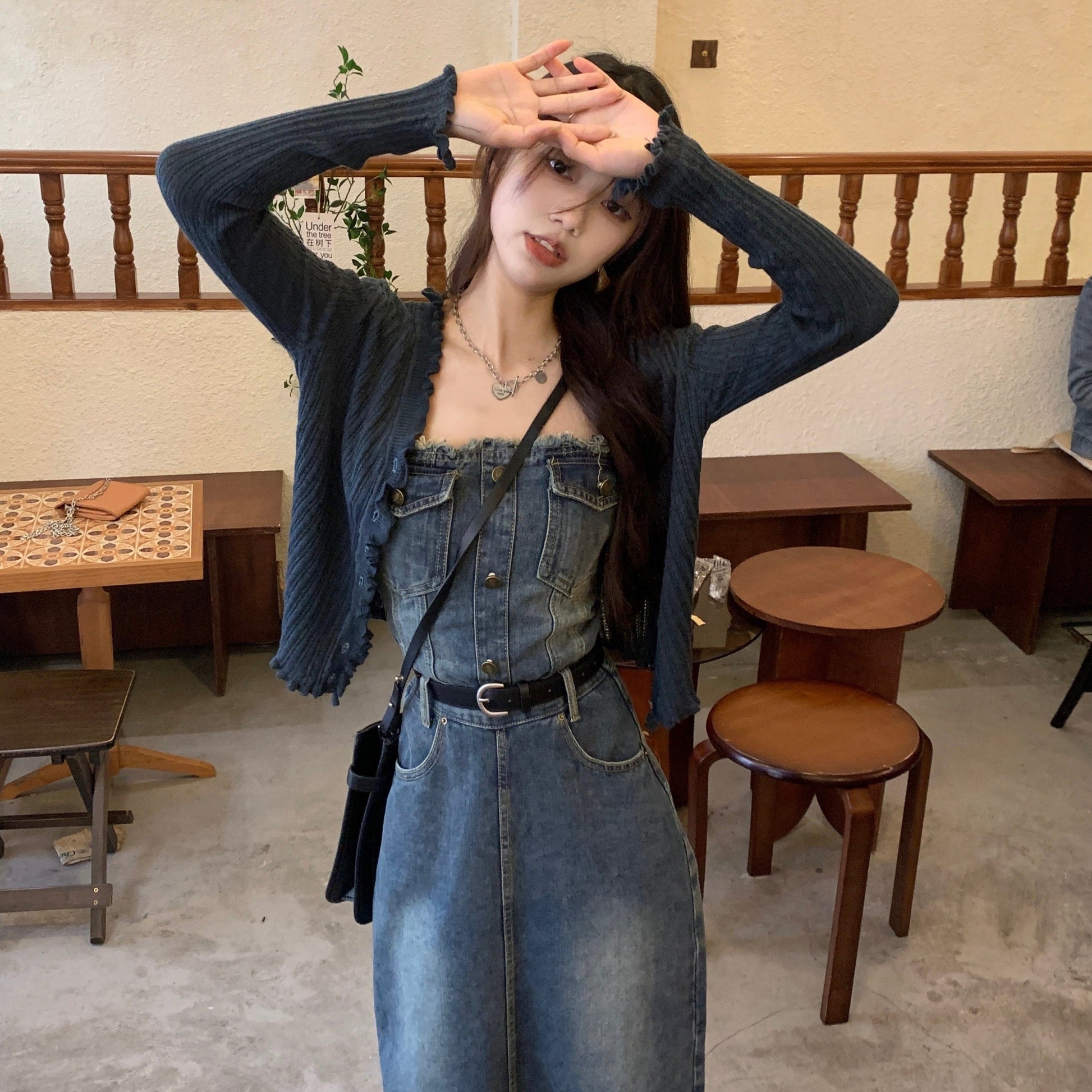 ストラップ付きデニムサロペットワンピース S1673