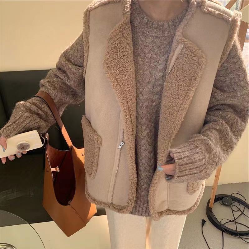 ふわもこフェイクファーベスト♡Vネックで小顔効果 S1019