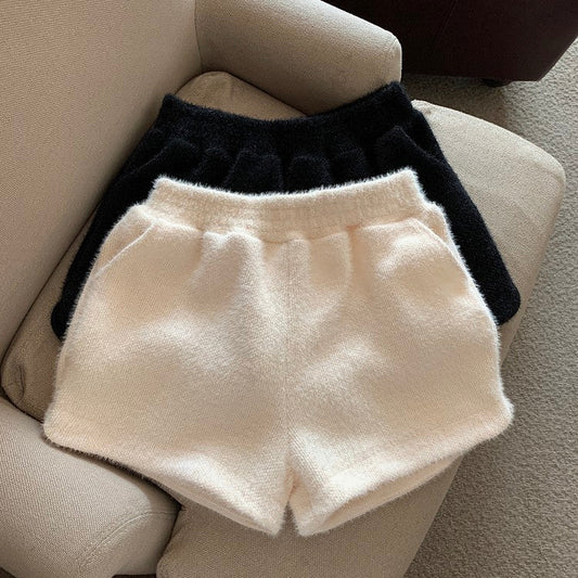 ニットショートパンツ ワンサイズ ゴムウエストで着脱楽々 S1078